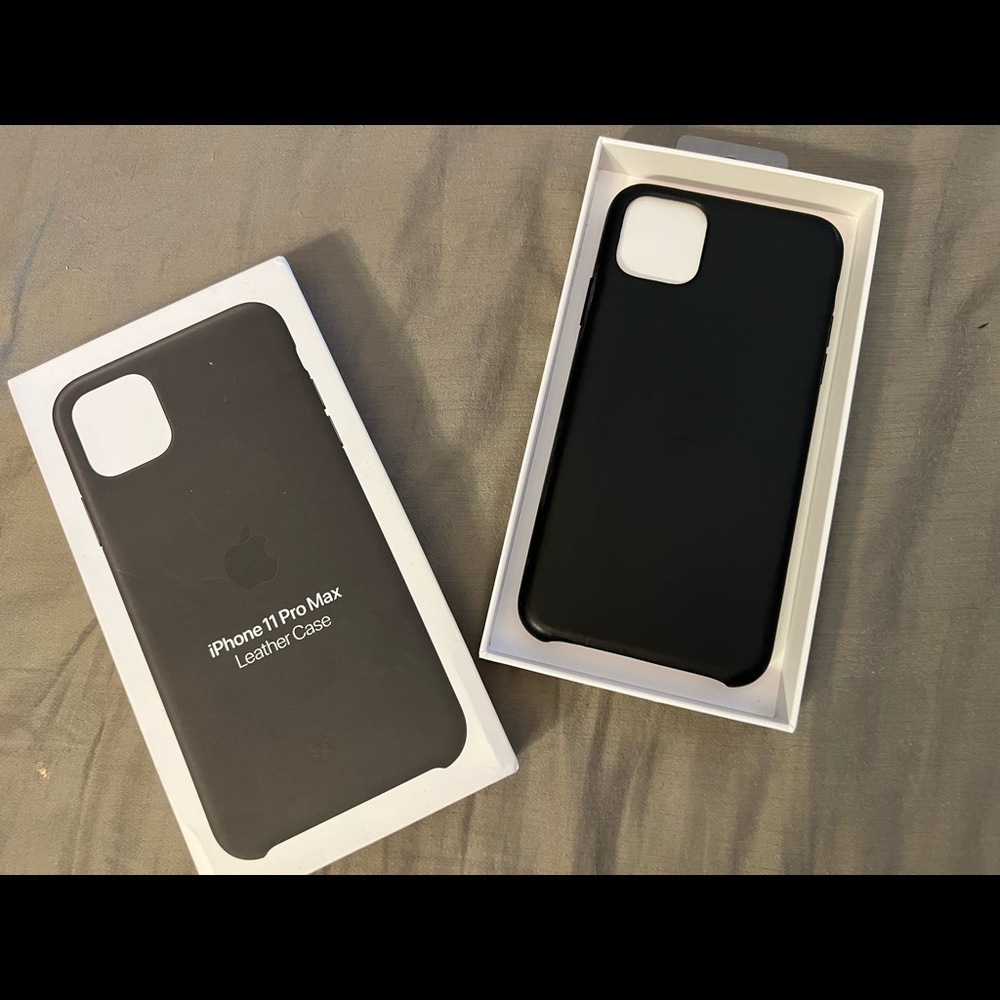 Apple iPhone 11 Pro Max Leather Case